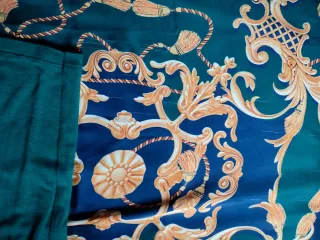 Camiseta manga larga estampado barroco