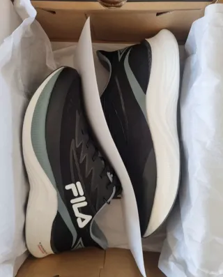 Zapatillas Fila Argon Running Negras/Grises