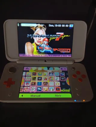 Nintendo 2DS XL Blanca en excelente condiciones.