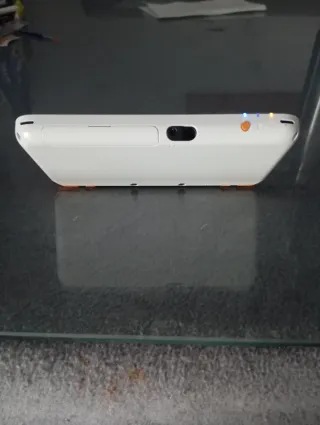 Nintendo 2DS XL Blanca en excelente condiciones.