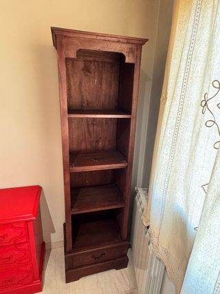 Estantería de madera maciza estilo rústico