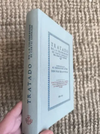 Libro antiguo (1677)