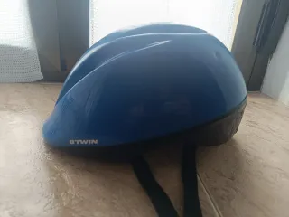 Casco de Bicicleta amarillo y otro azul de niño