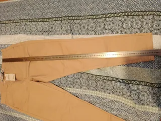 Pantalón rosa coral