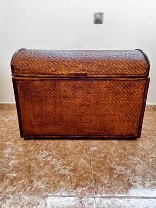 Baúl de mimbre