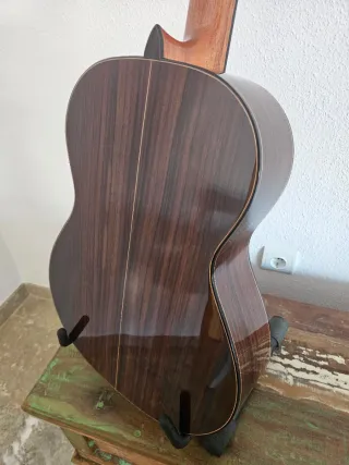 Guitarra Clásica con Funda