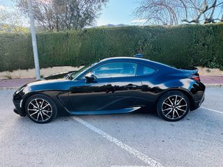 TOYOTA GR86 2.4 BOXER T/M 6V Coupe RZ