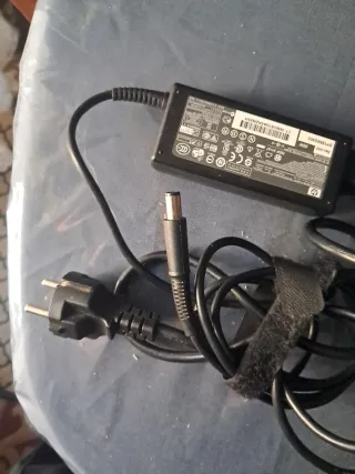 Cargador HP 65W 18.5V