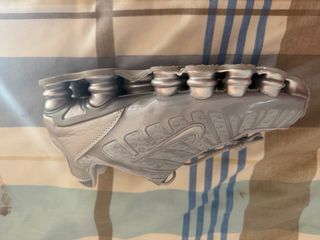 Zapatillas Nike Grises y Plateadas