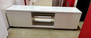 Mueble TV blanco