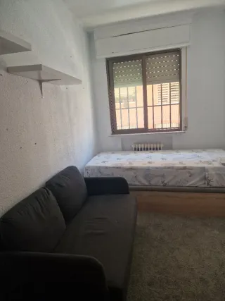 HABITACION EN ALQUILER