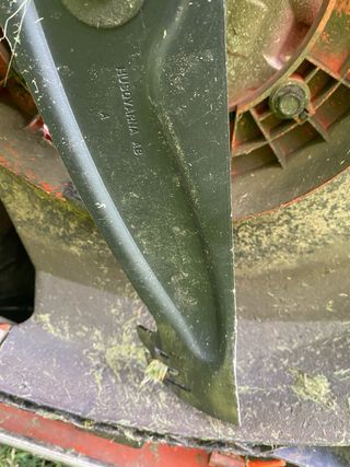 Cortacésped Husqvarna LC253S