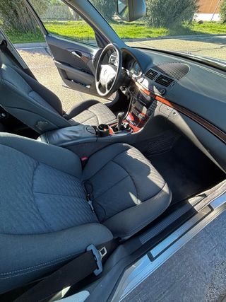 Mercedes-Benz Clase E 2003 200K ETIQUETA B