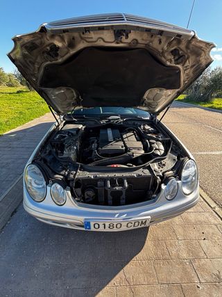 Mercedes-Benz Clase E 2003 200K ETIQUETA B