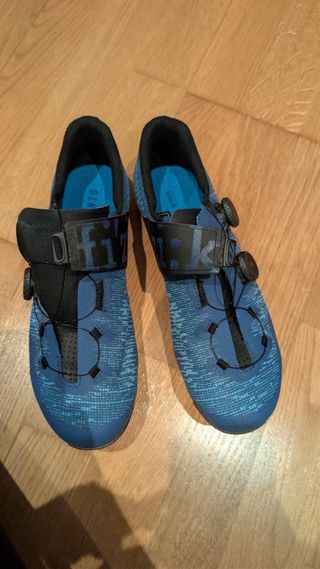 Zapatillas Ciclismo Azul Talla 42 Fizik nuevas