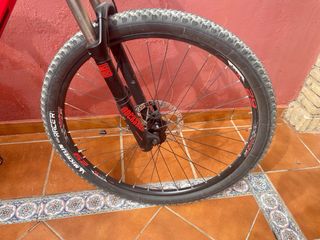 Bicicleta de Montaña BH Roja