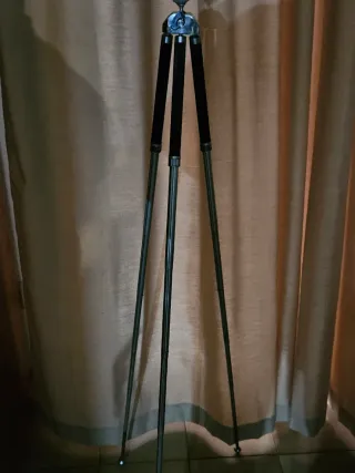 Trípode Vintage Ising
