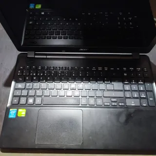 Lote 4 Portátiles Acer (Para Piezas)