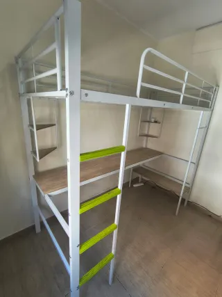 Litera con escritorio integrado