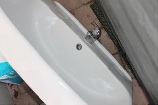 Linea sanitari per bagno in porcellana