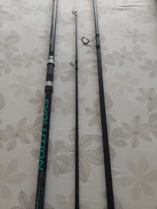 Caña Daiwa Tournament Evo Surf 4,50m