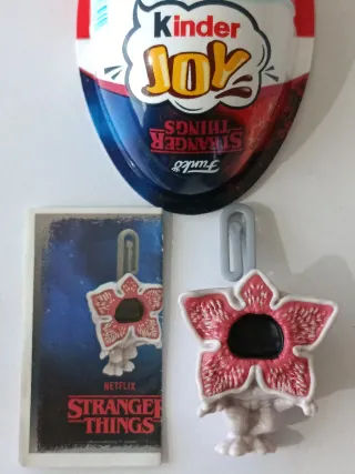 Figuras Stranger Things Kinder Joy