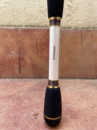 Caña Bass Pro Shop Bionic Blade Micro de segunda mano por 105 EUR