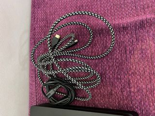 PS4 Slim + 2 controller