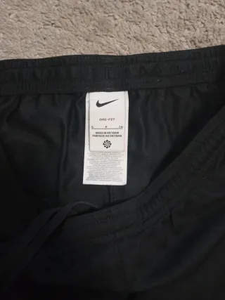 Pantalón chándal Nike negro