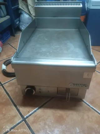 Plancha y freidora profesional como nuevas 200€ un