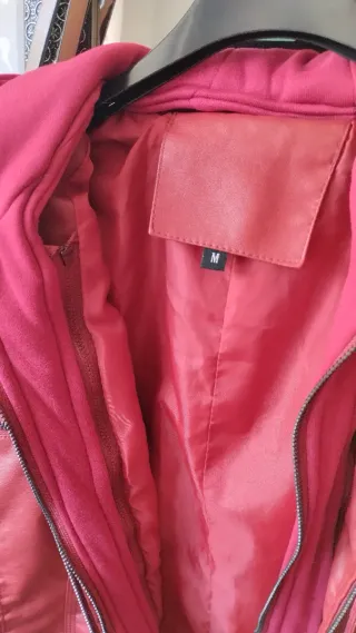 Chaqueta roja mujer a estrenar