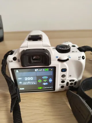 Cámara Pentax K-r + Objetivo 18-55mm