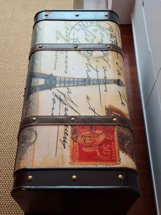 Baúl de madera estilo vintage