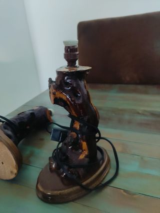 Lámpara de olivo artesanal