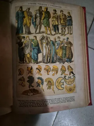 4 tomos de Historia Universal de Cesar Cantu.