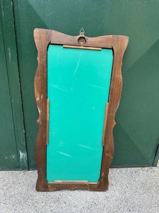 Specchio con cornice in legno arte povera