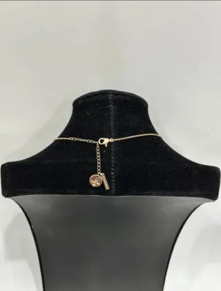 Collar Swarovski Hello Kitty Fresa