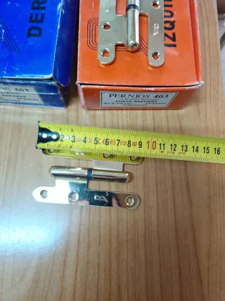 Bisagras Pernios 403 Bekusa Doradas 3uds 2,40€