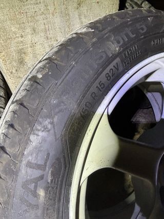 Llantas 15" 4x100 + Uniroyal RainSport 5 seminuevo