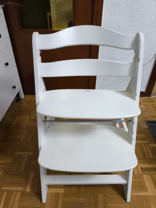 TRONA evolutiva de Madera Blanca Marca Hauck.