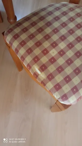 Mesa comedor, extensible madera y 4 sillas