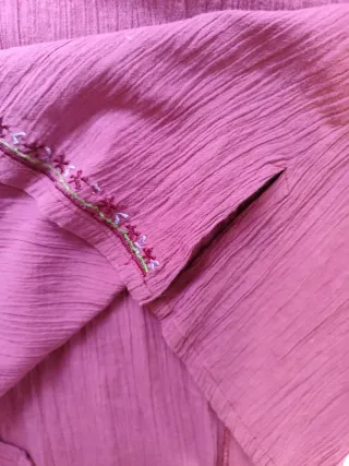 Camisa TRIBAL bordada rosa