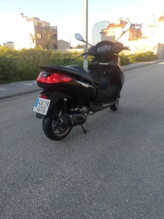 Piaggio X7 125cc Negra