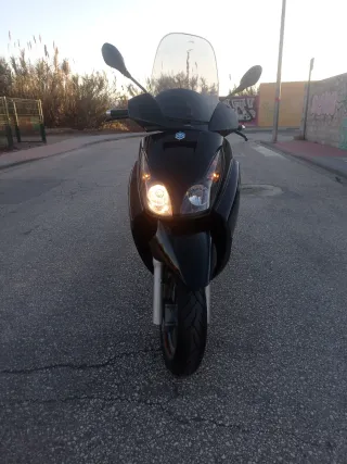 Piaggio X7 125cc Negra