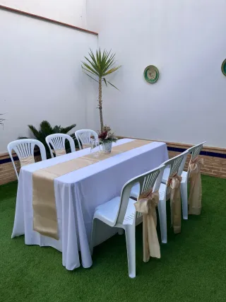 Alquiler de sillas y mesas