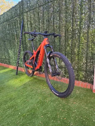 SCOTT STRIKE eRIDE EVO 910