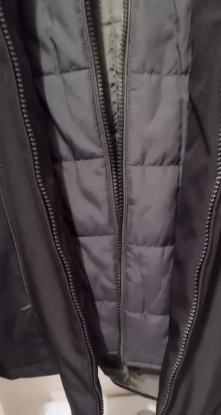 Chamarra Negra Hombre Weatherproof Talla L