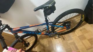 Bicicleta Giant Talon Azul y Naranja