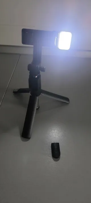 Kit grabación Tik Tok: trípode + LED + mando