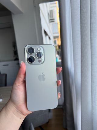 iPhone 15 Pro Plata